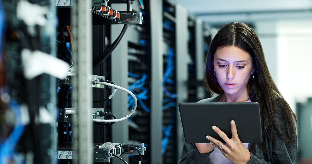 woman_in_server_room woman in server room